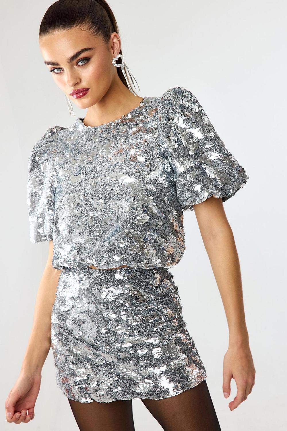 Jupe grise à paillettes