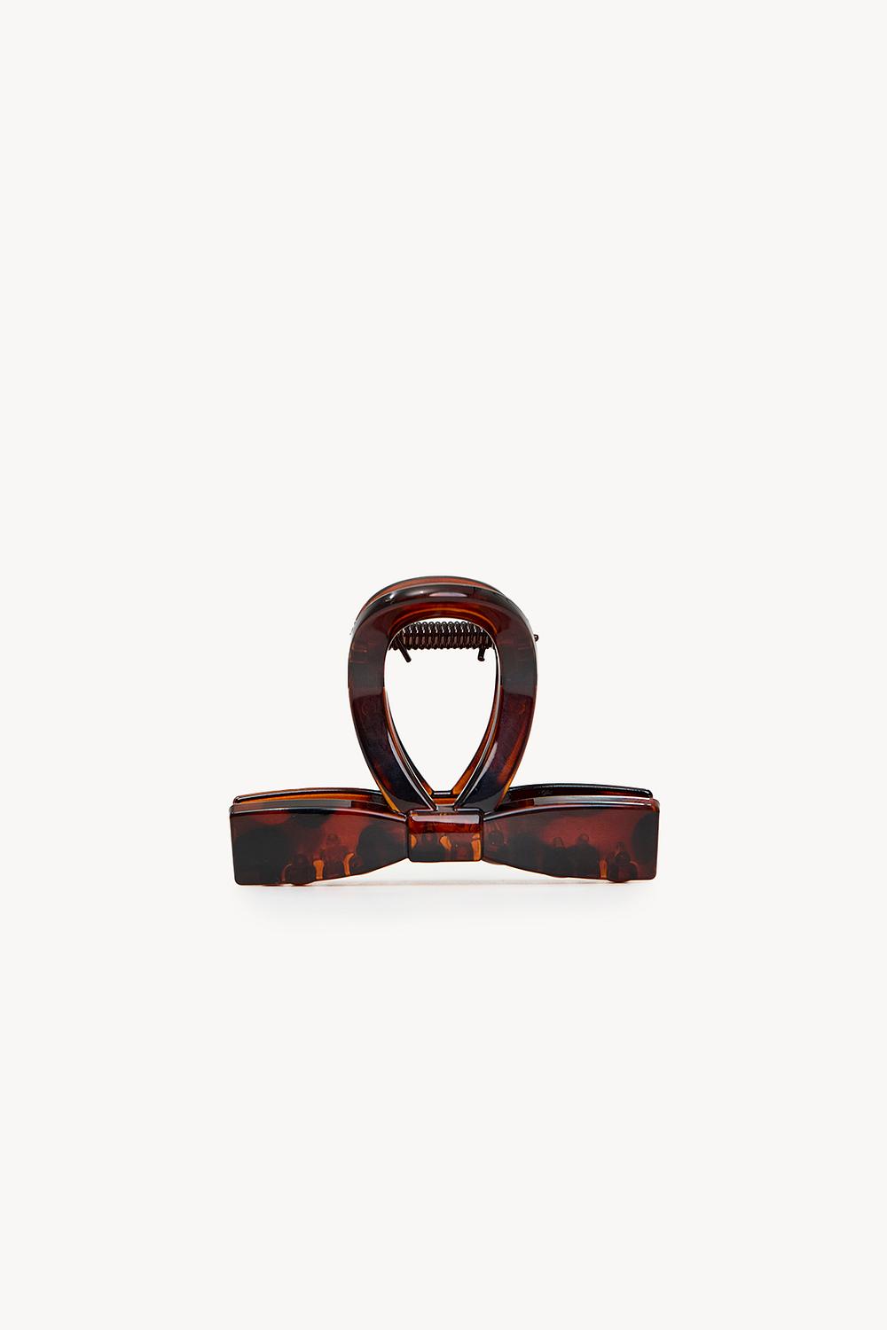 Pince à cheveux marron