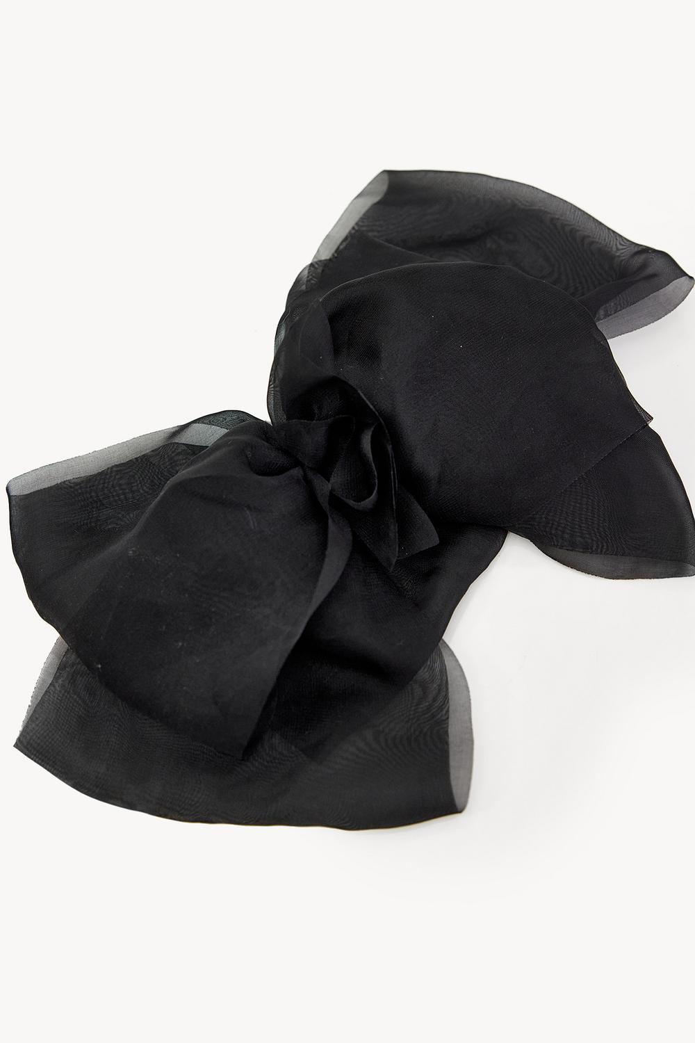 Black bow hair clip