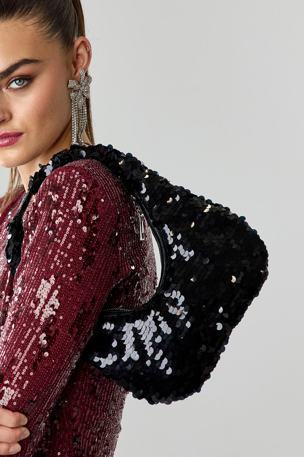 Sac à main noir avec paillettes