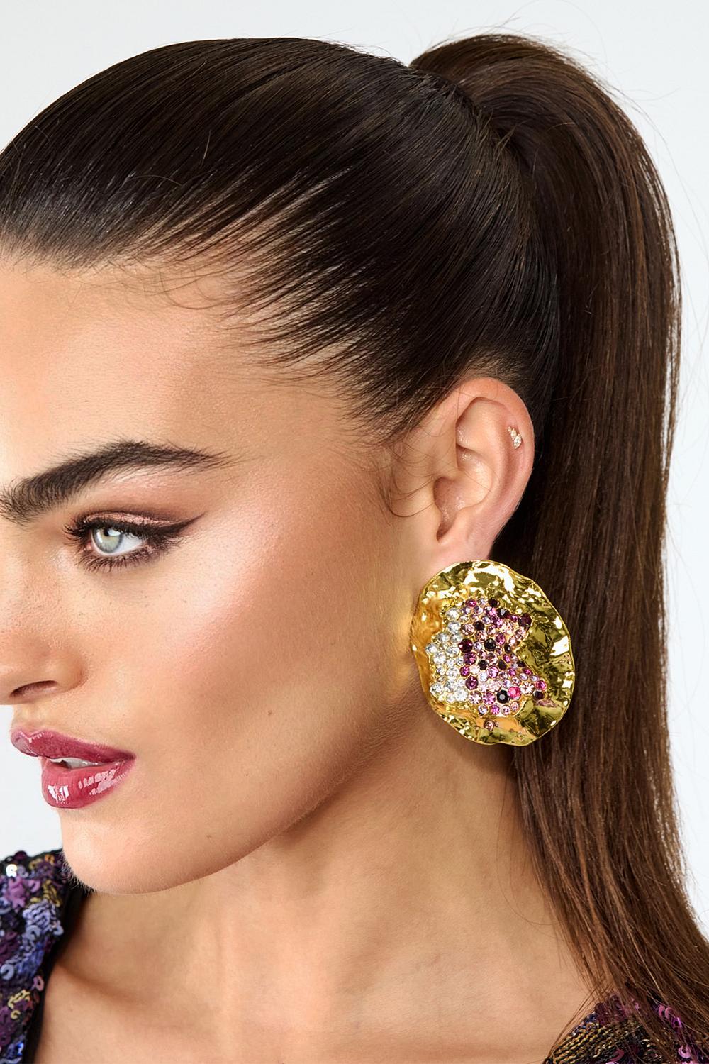 Gouden oorbellen met strass stenen