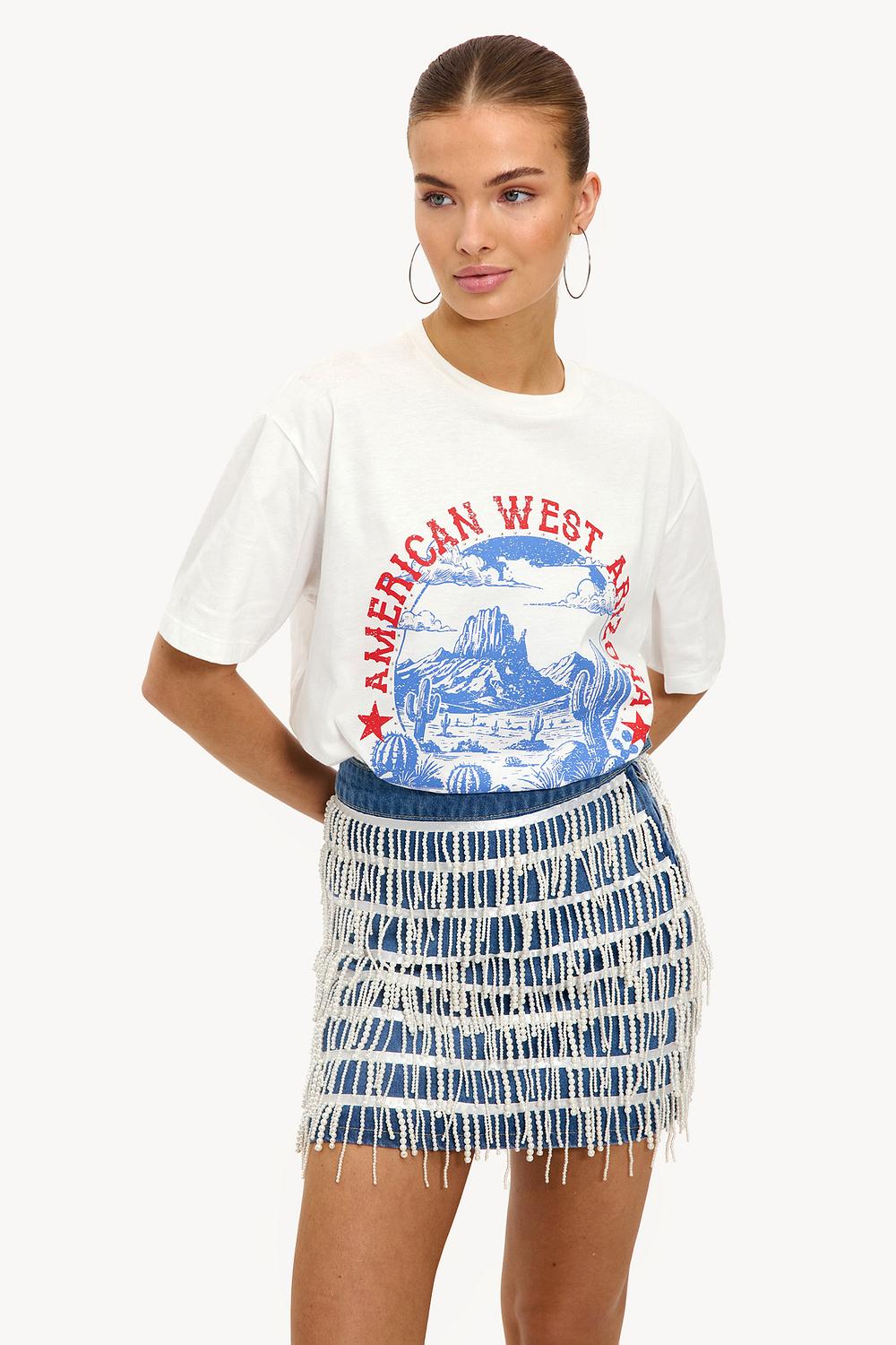 Denim skirt with pearls