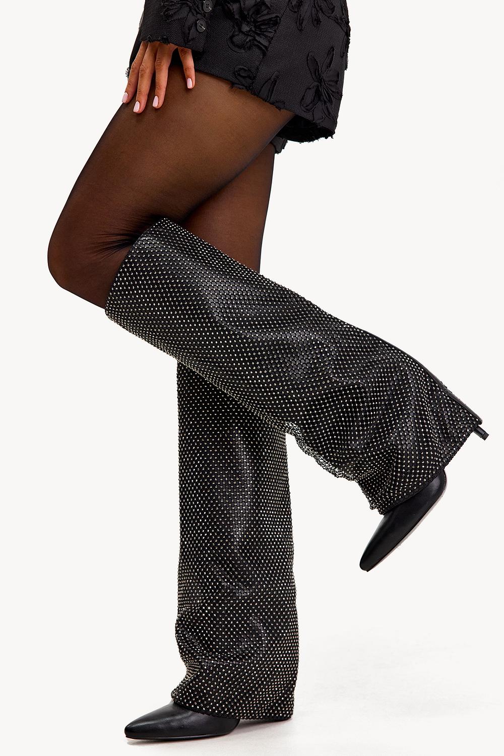 Bottes noires avec strass