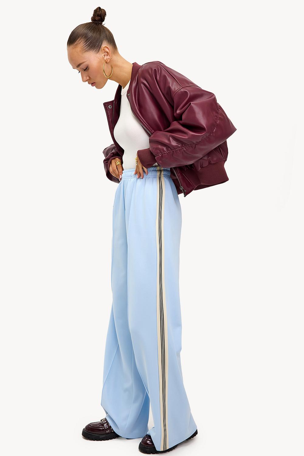 Pantalon de sport bleu clair