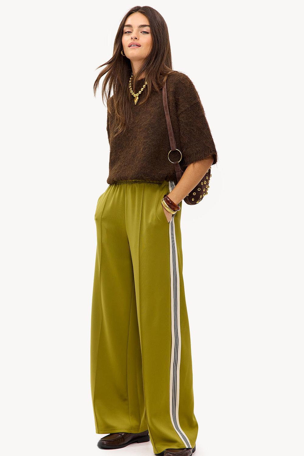 Pantalon de survêtement vert à bandes blanches