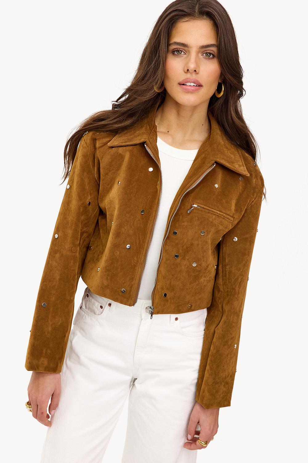 Veste marron à clous