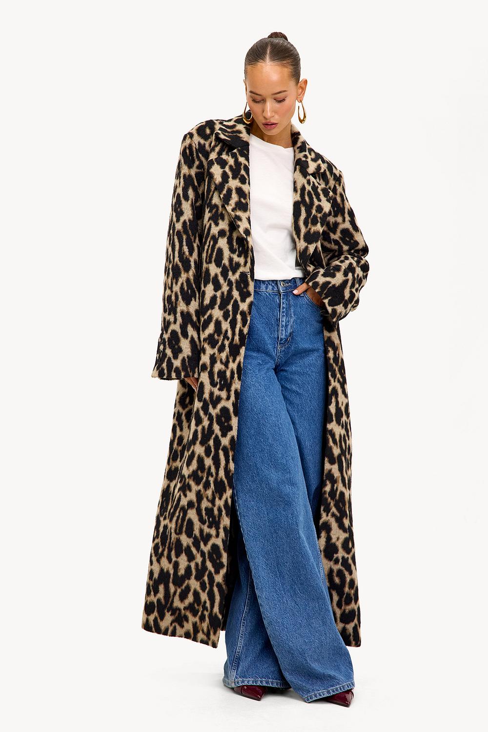 Beige coat with leopard print