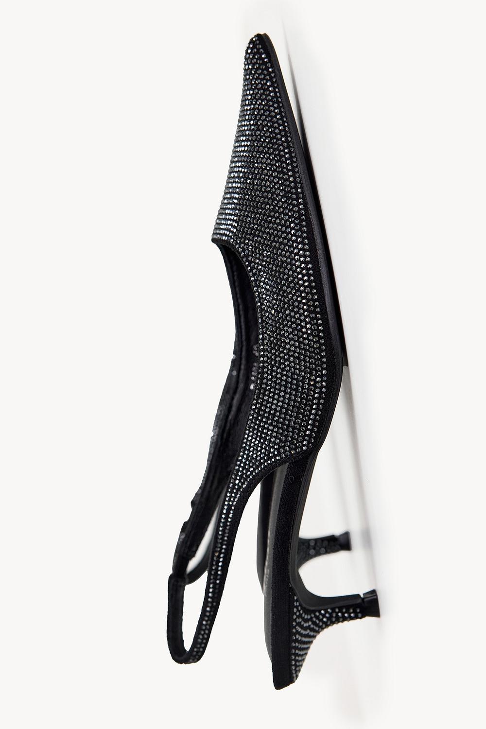 Botines negros con strass