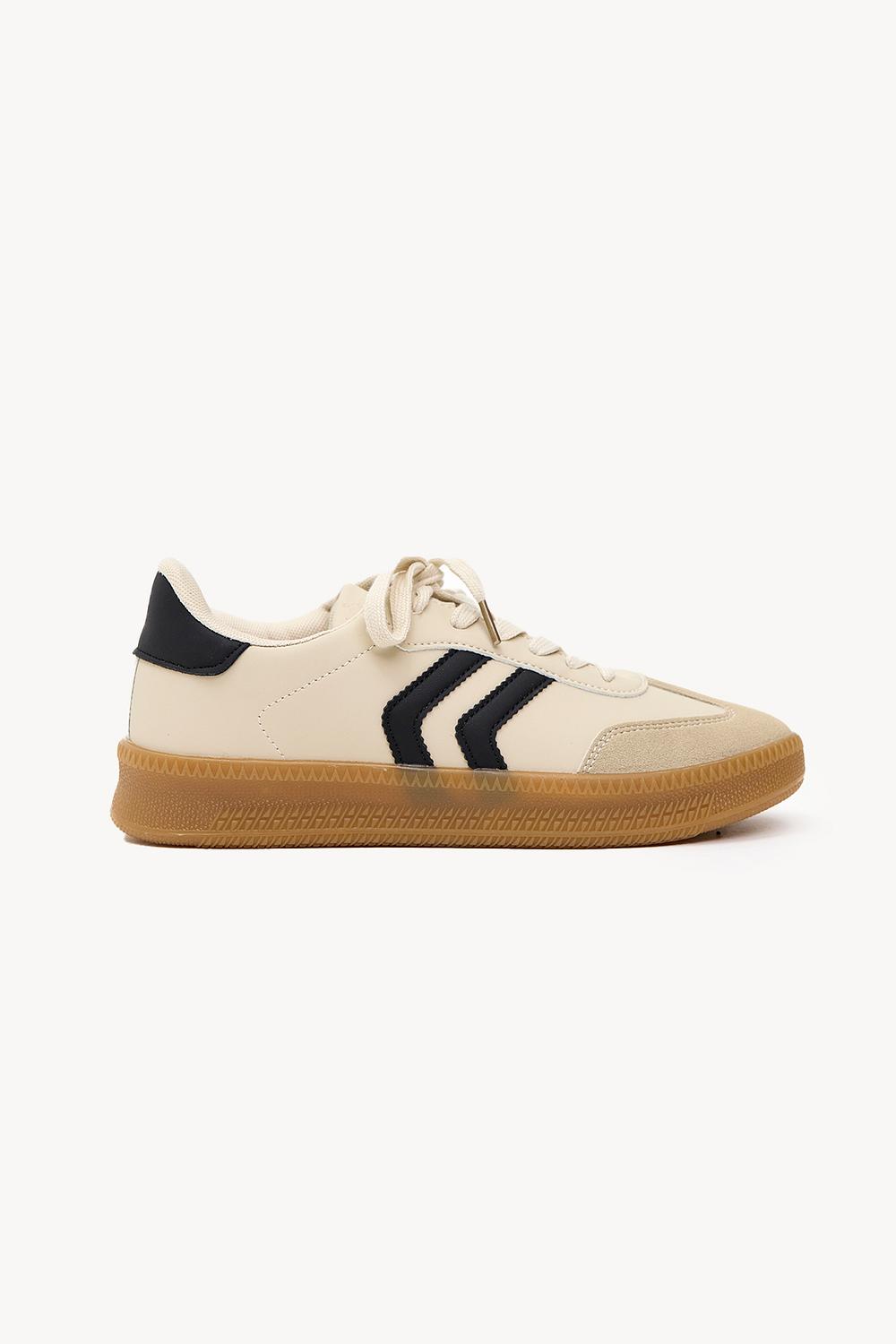 Baskets beige