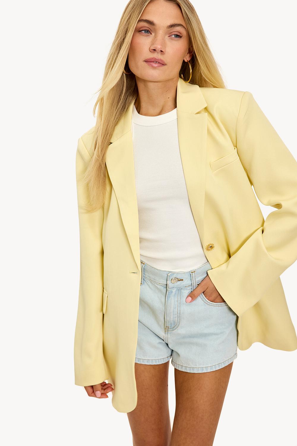 Blazer amarillo claro