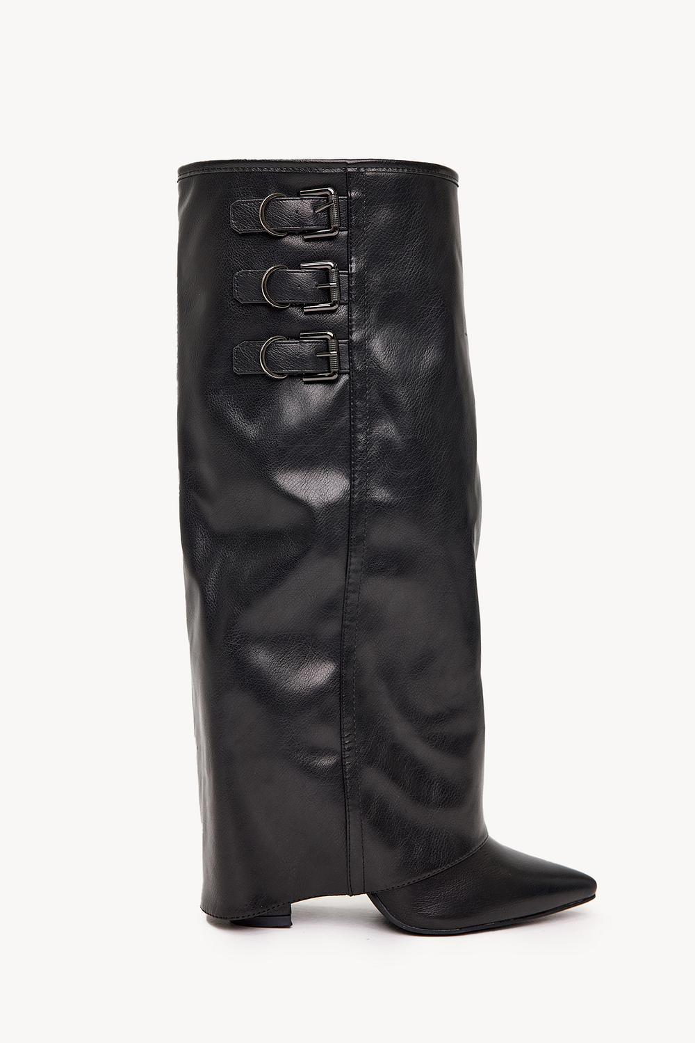 Botas negras