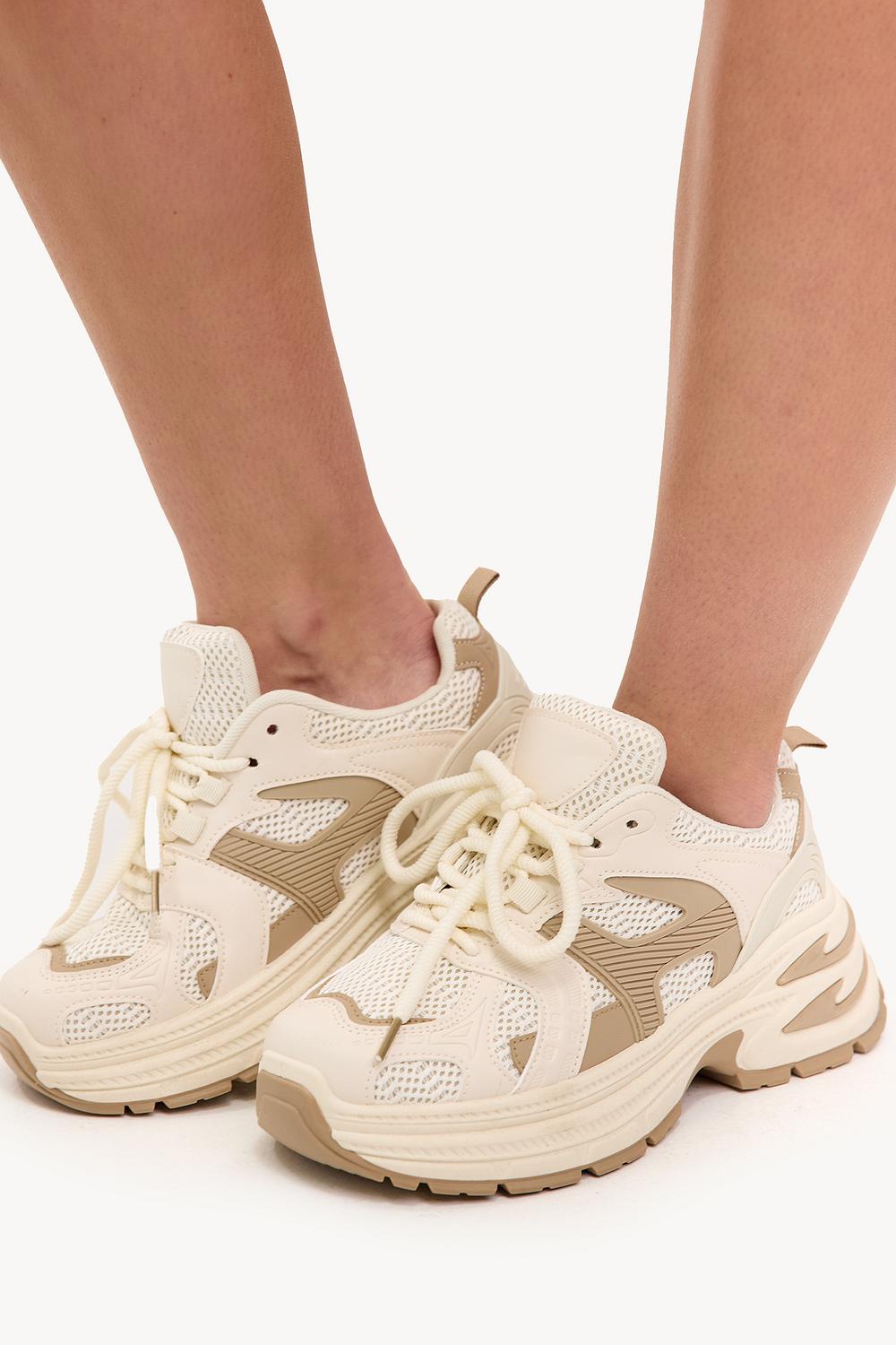 Deportivas beige