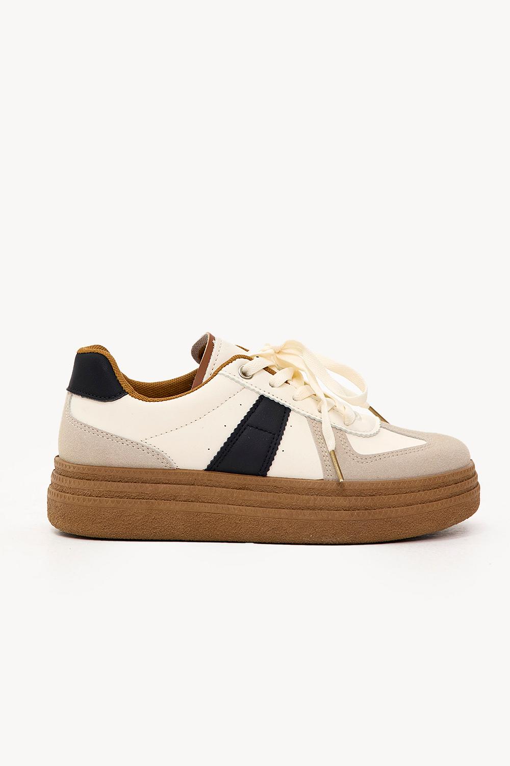 Zapatillas beige