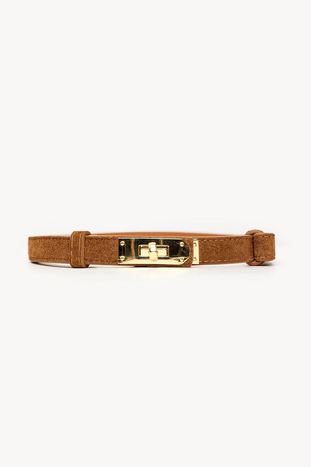 Ceinture brune avec ornements dorés