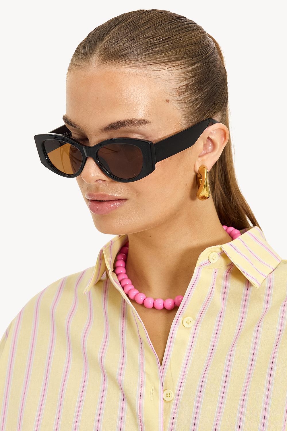Gafas de sol negras