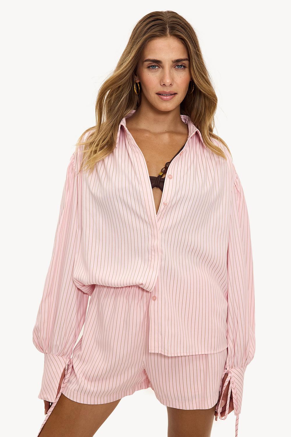 Roze blouse met strepen