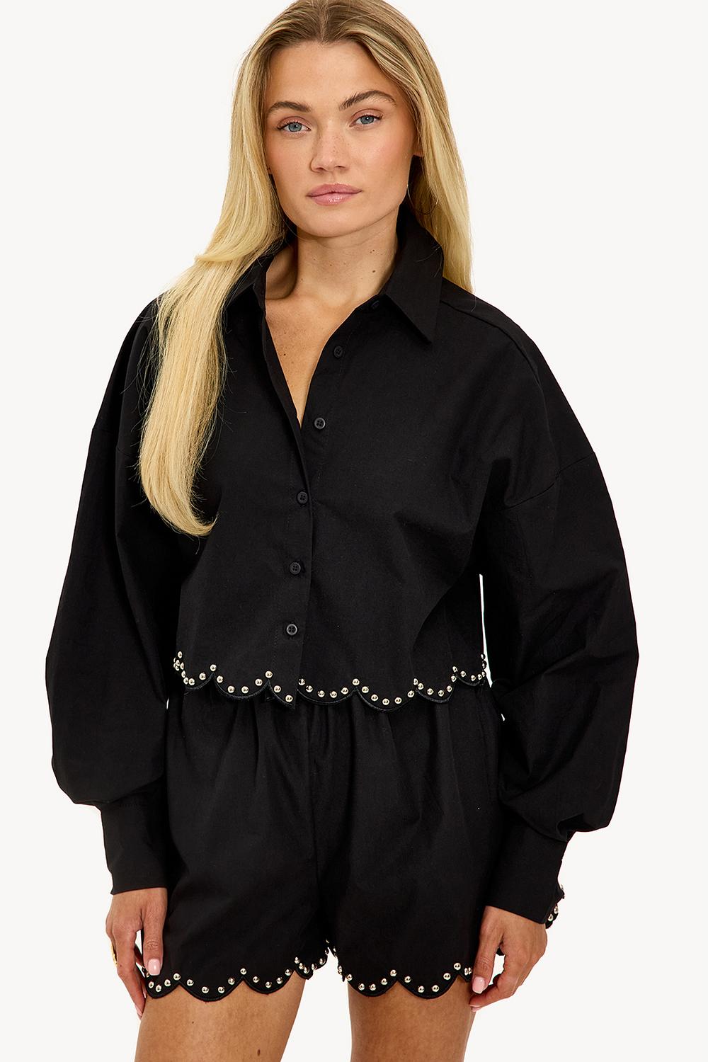 Zwarte blouse met studs
