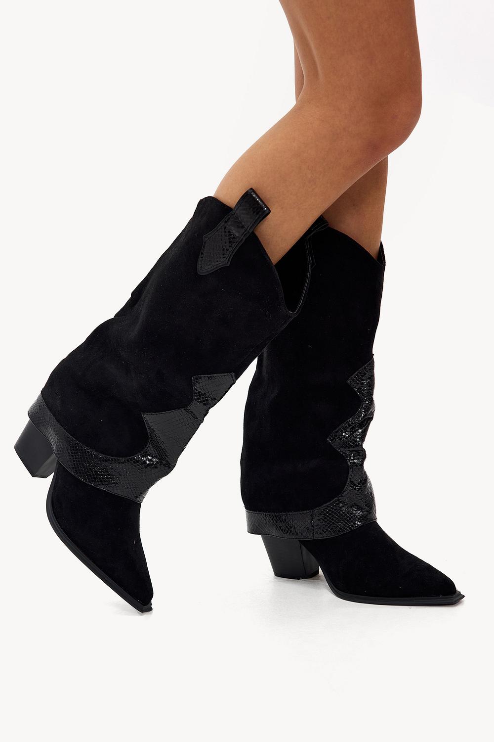 Botas negras combinadas