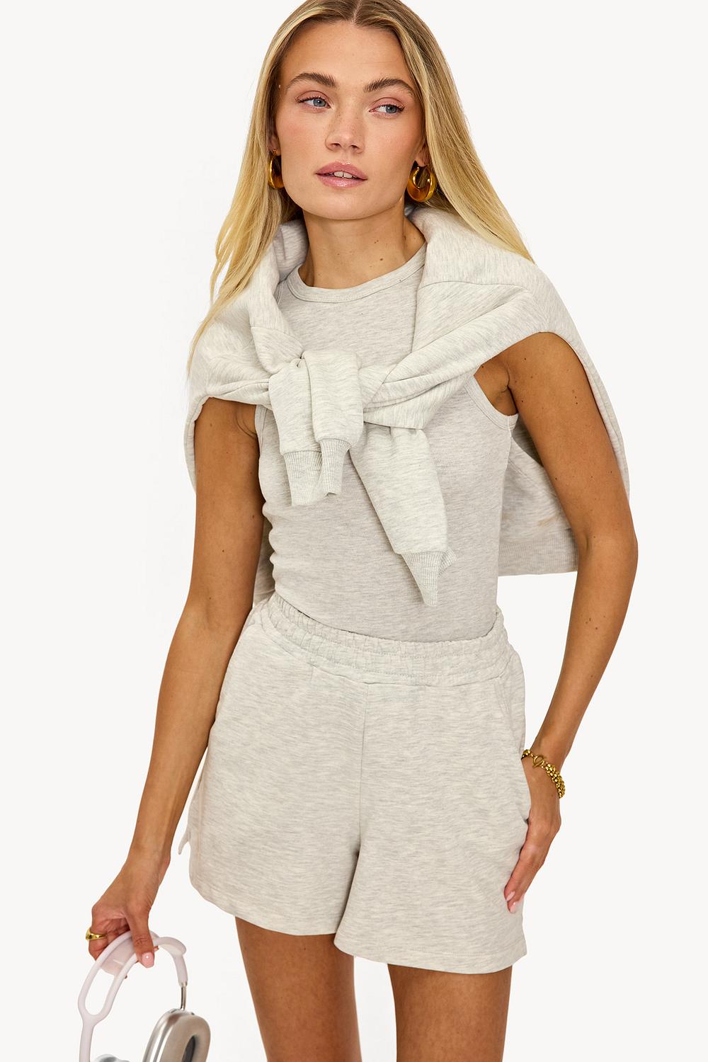 Short gris