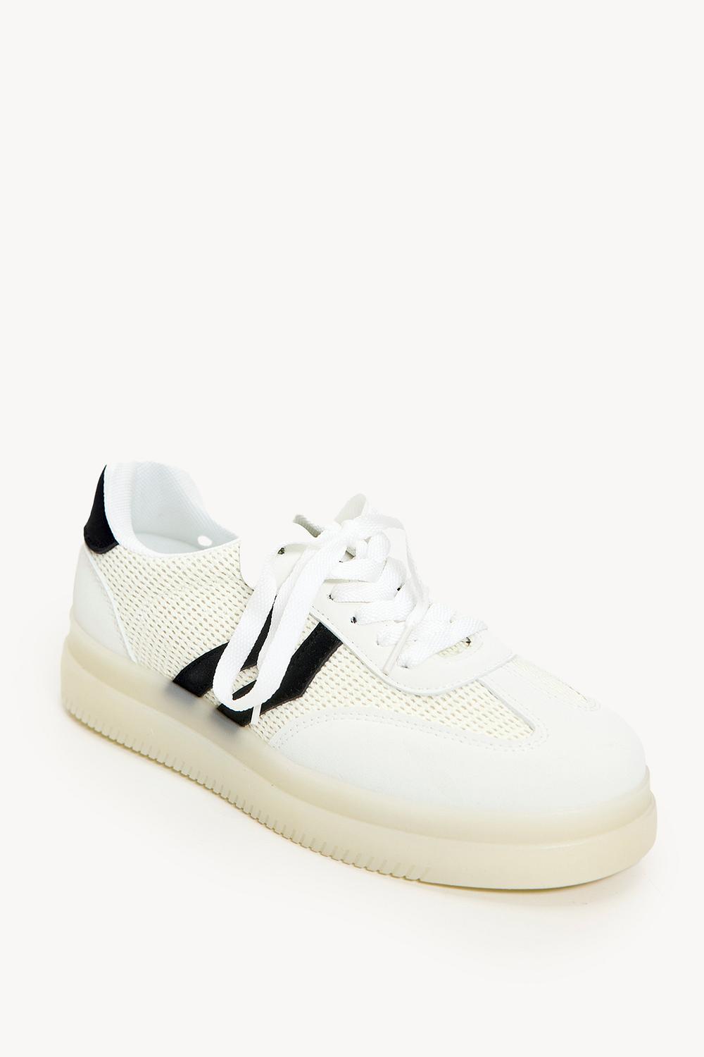 Zapatillas blancas