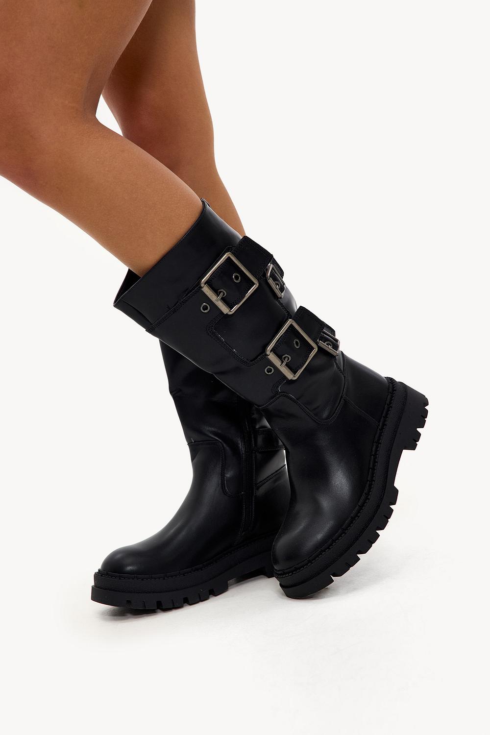 Botas negras