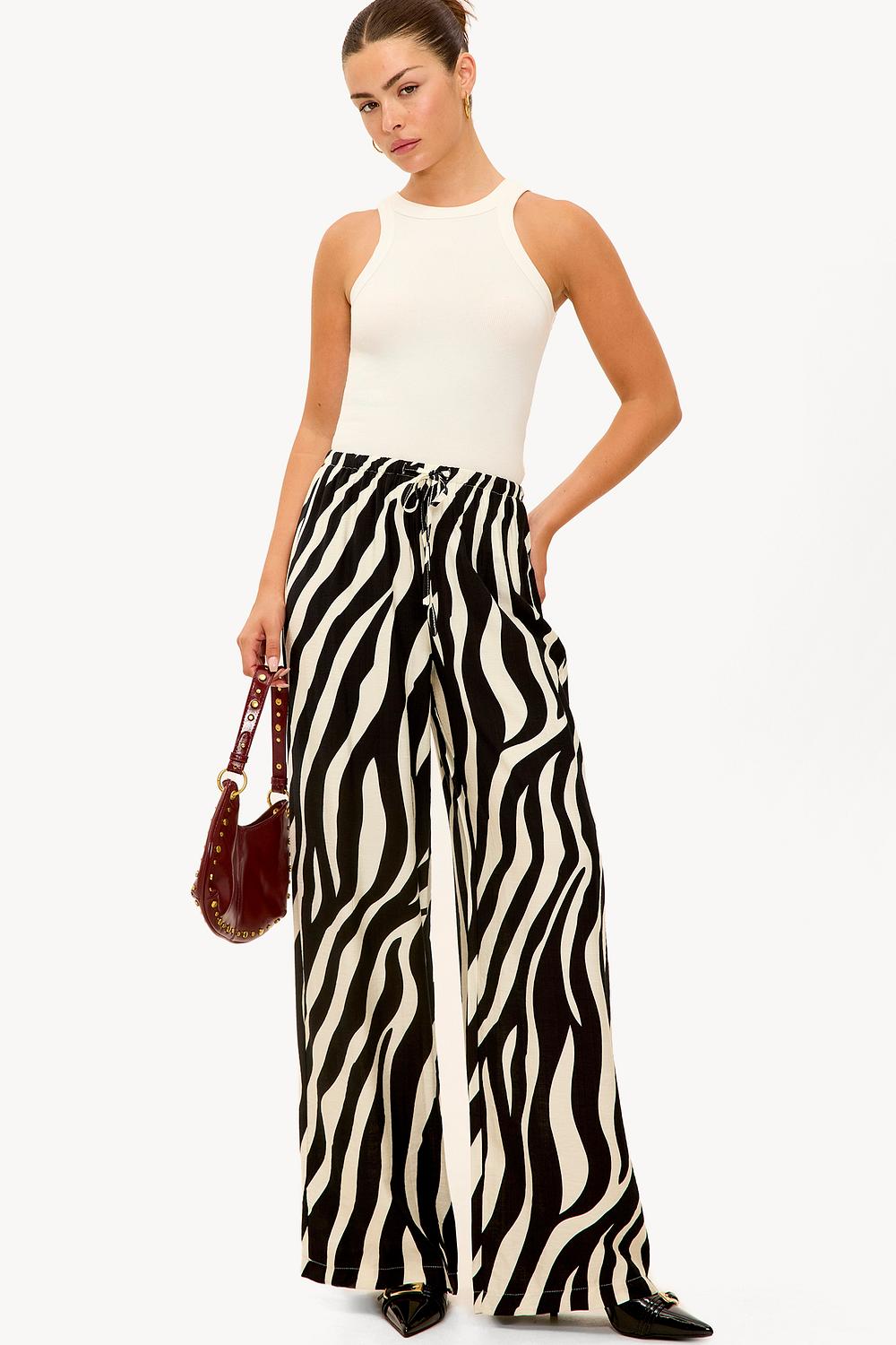 Zwarte broek met zebraprint