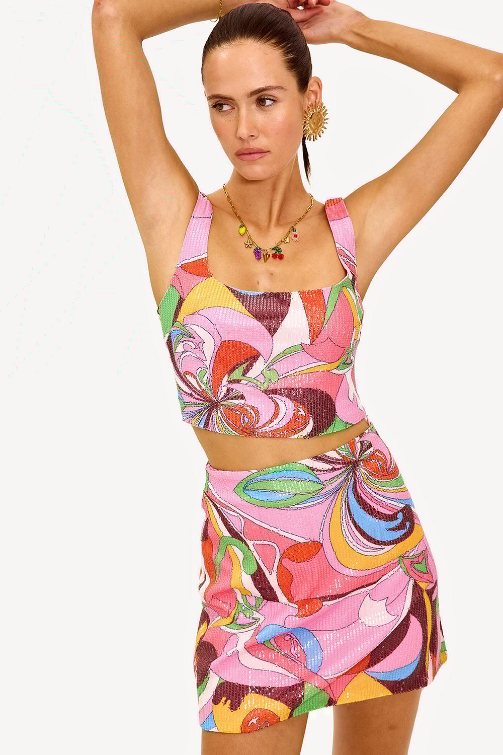 Top rosa con lentejuelas