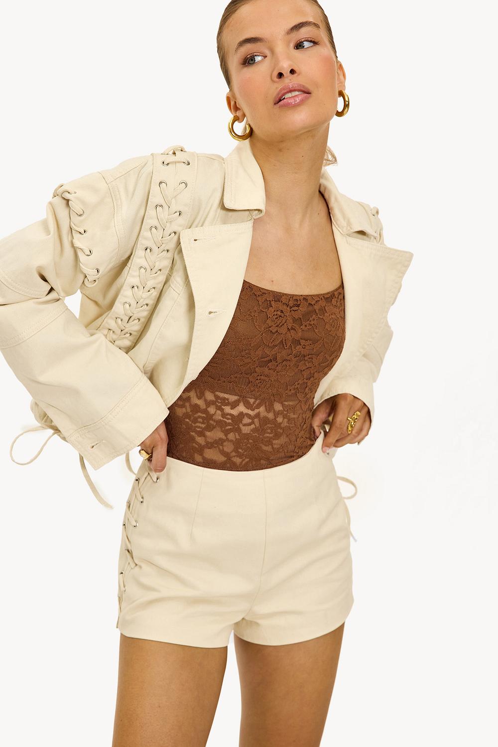 Short blanc cassé
