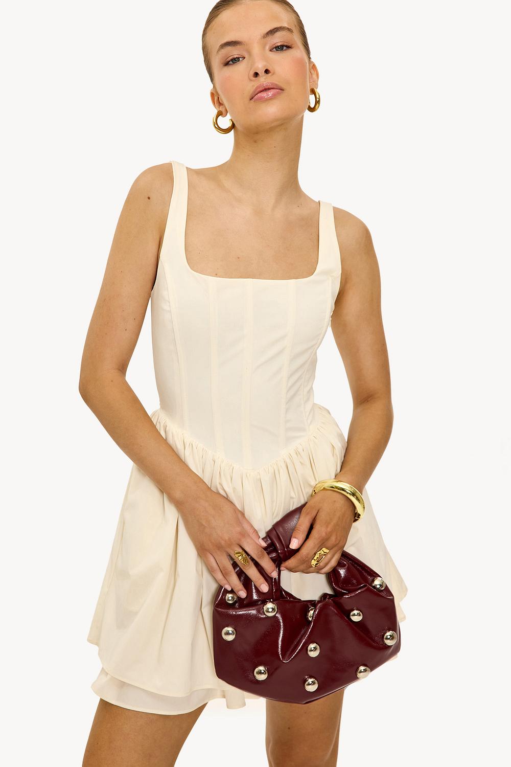 Sac rouge foncé