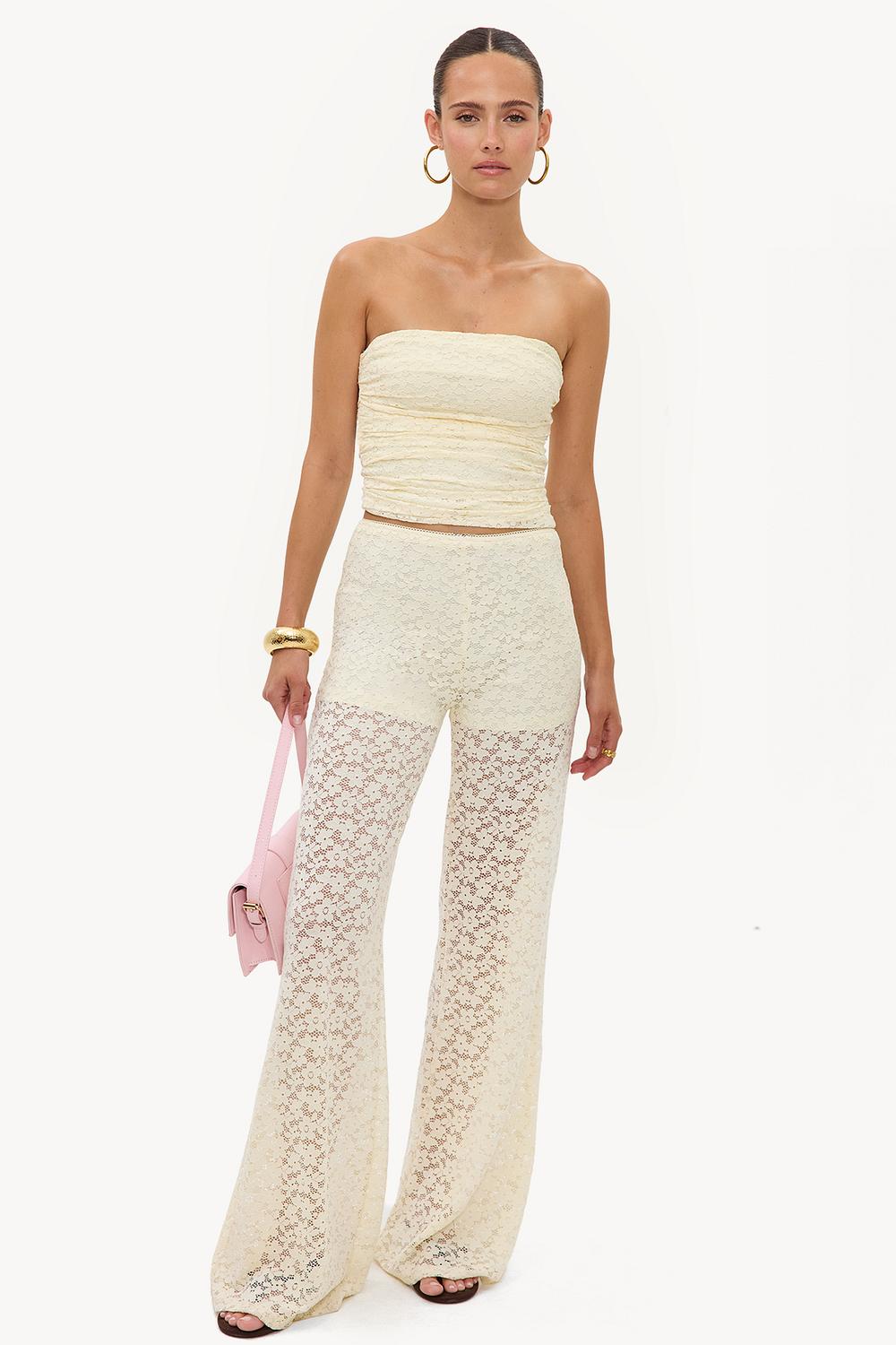 Offwhite broek met kanten bloemenprint