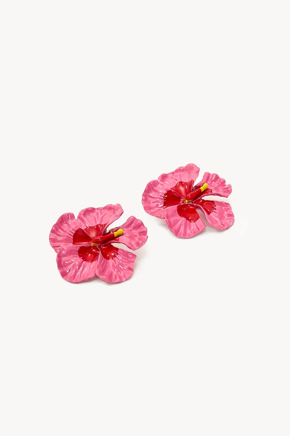 Pink earrings with flower