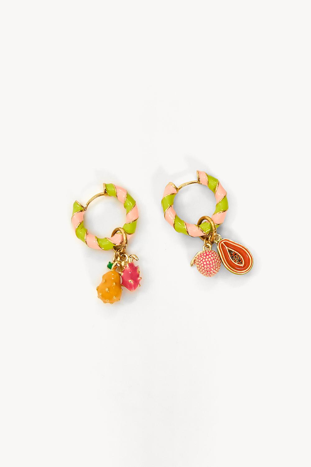 Gouden oorbellen met hangers
