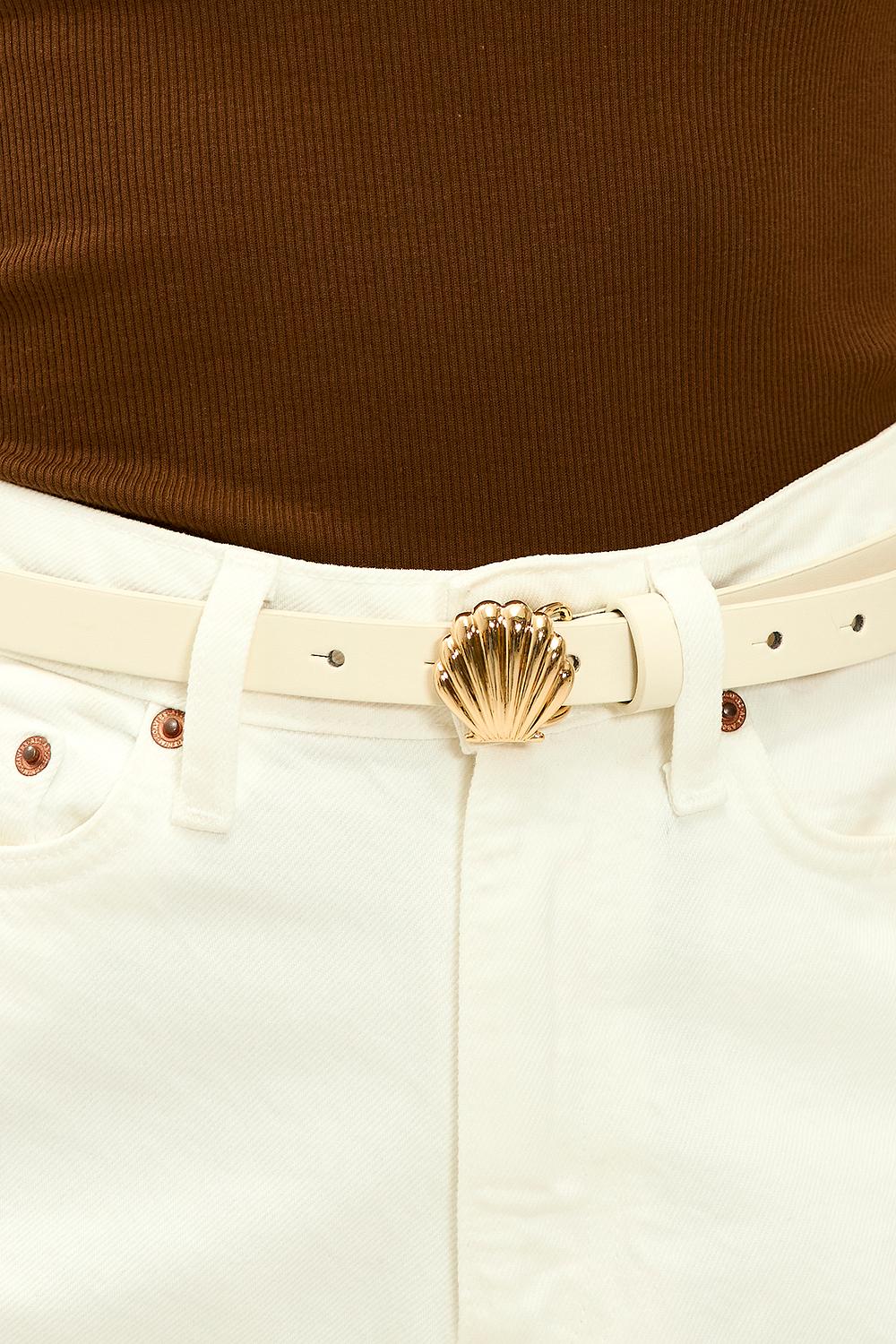 Ceinture écrue avec coquille