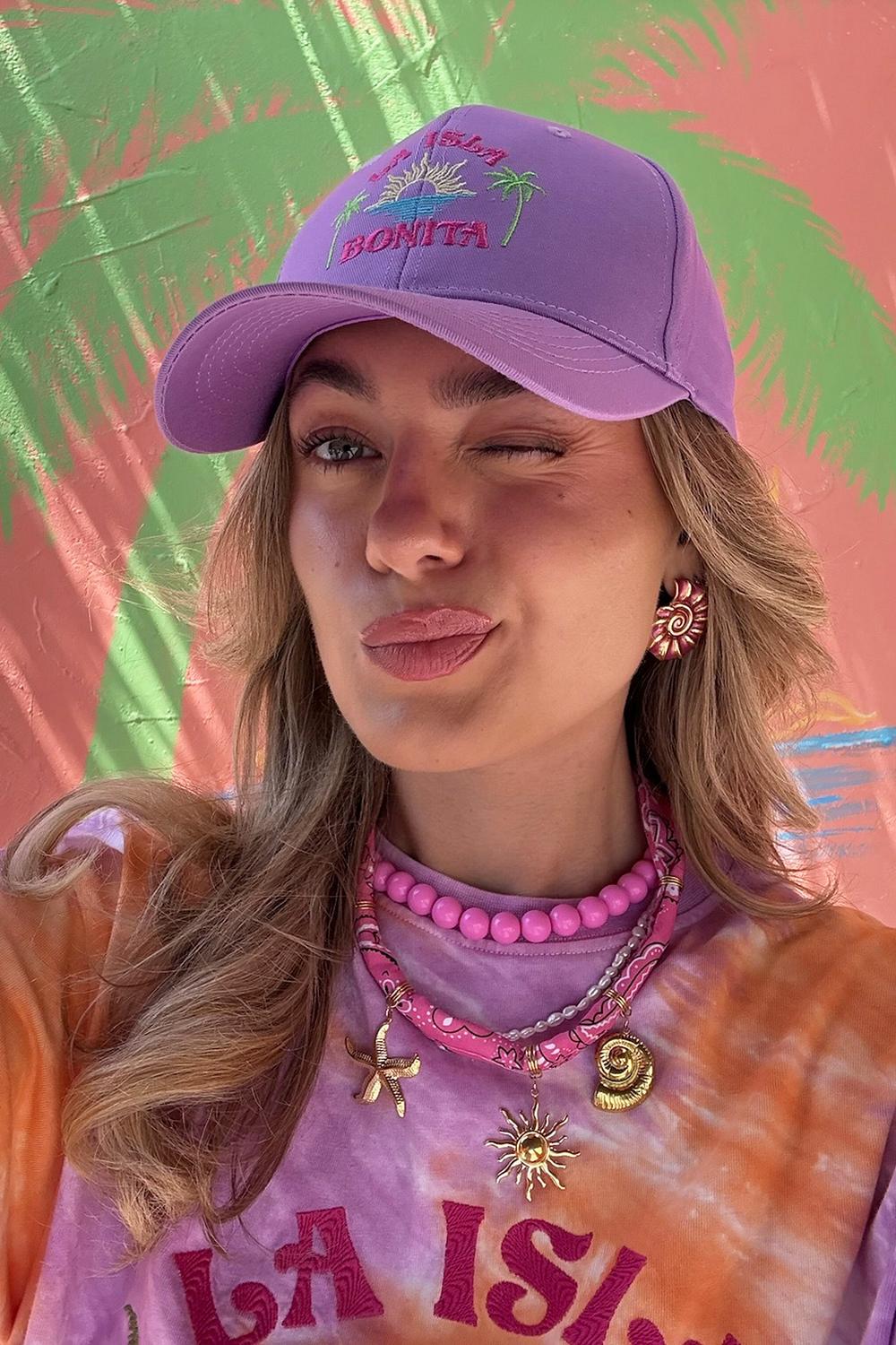 Casquette violette