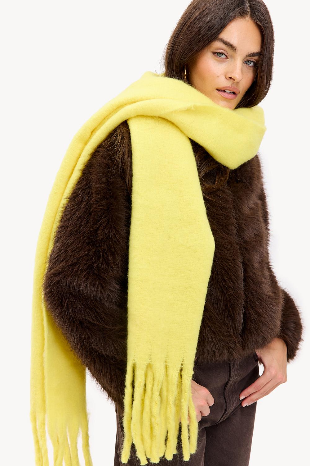 Écharpe jaune clair