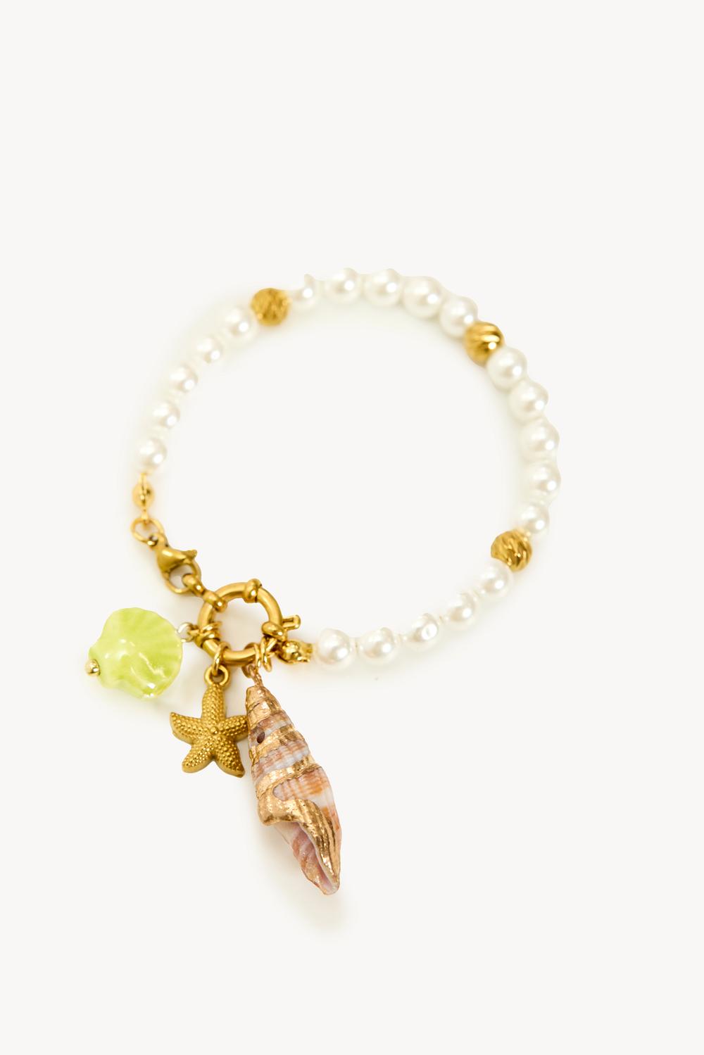 Pulsera con dijes