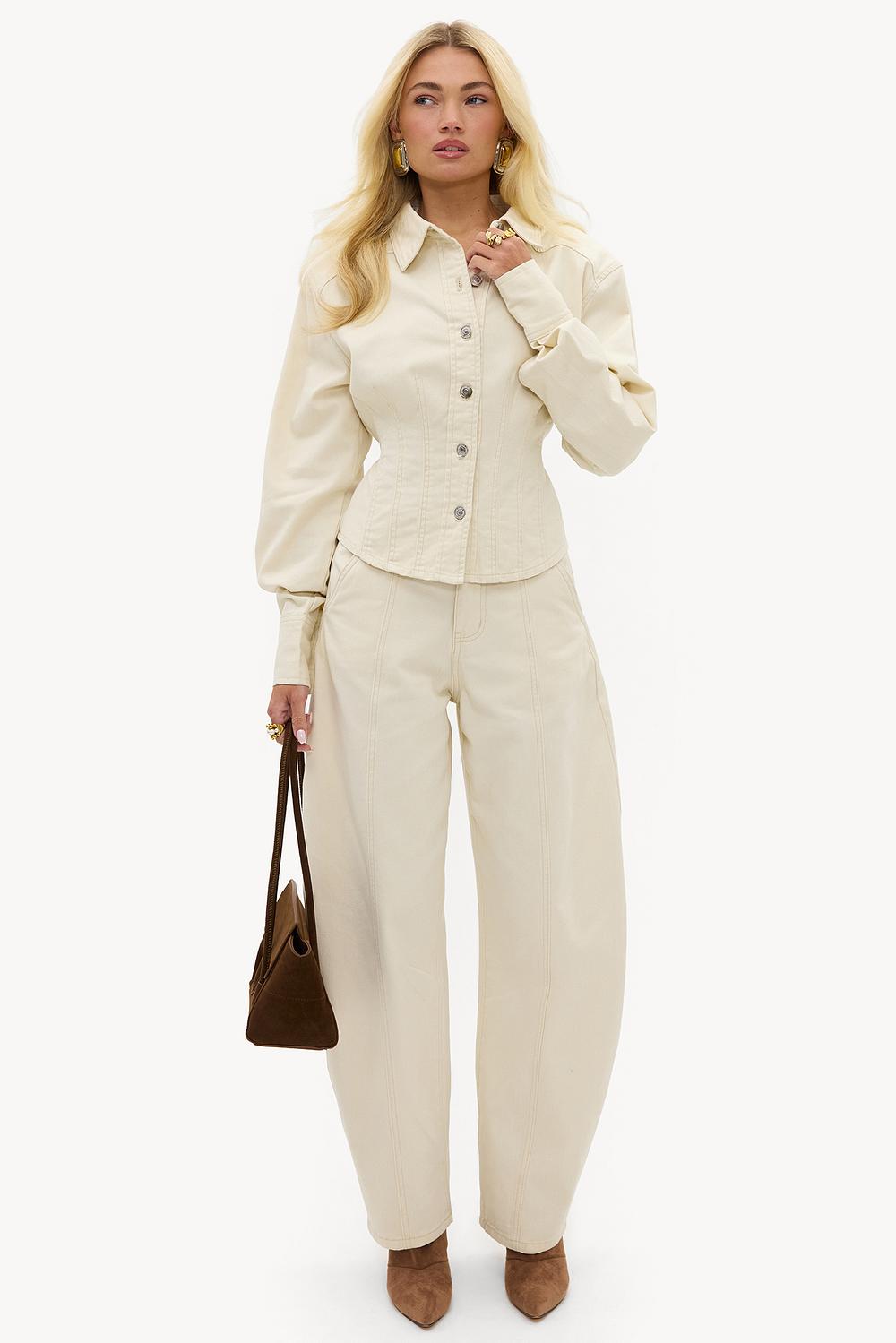 Vaqueros balloon color crudo