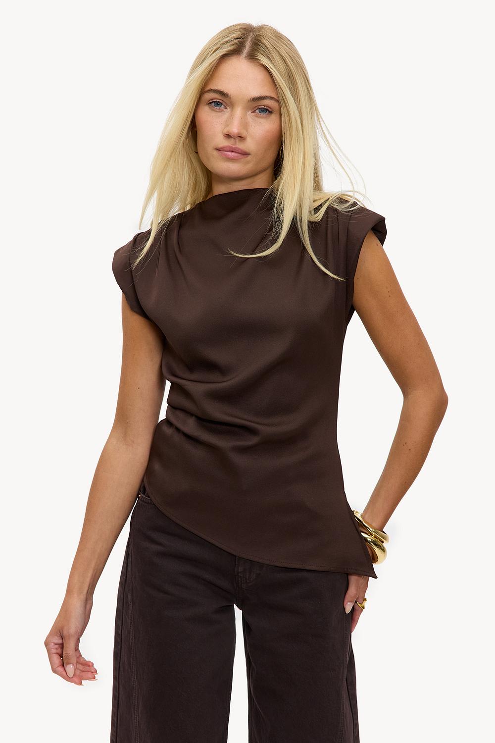 Donkerbruine top