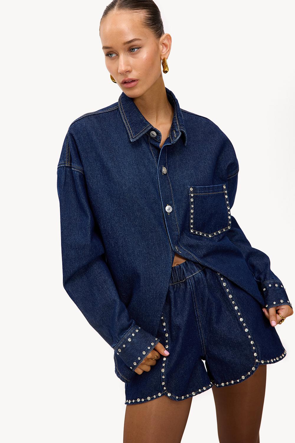 Short bleu foncé