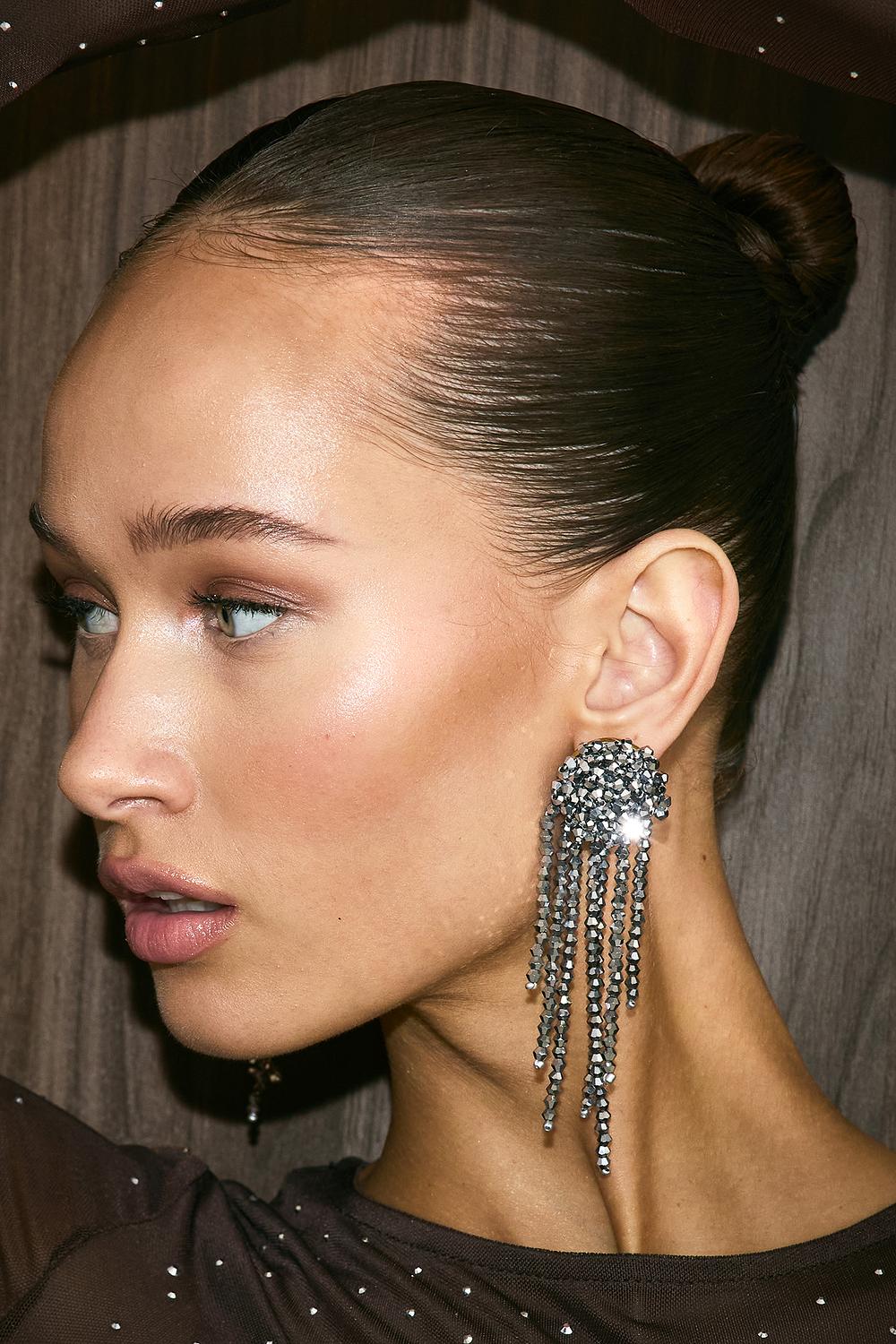 Boucles d’oreilles argentées avec perles