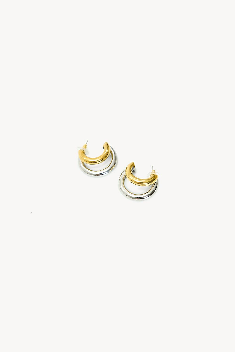 Gouden oorbellen met zilver