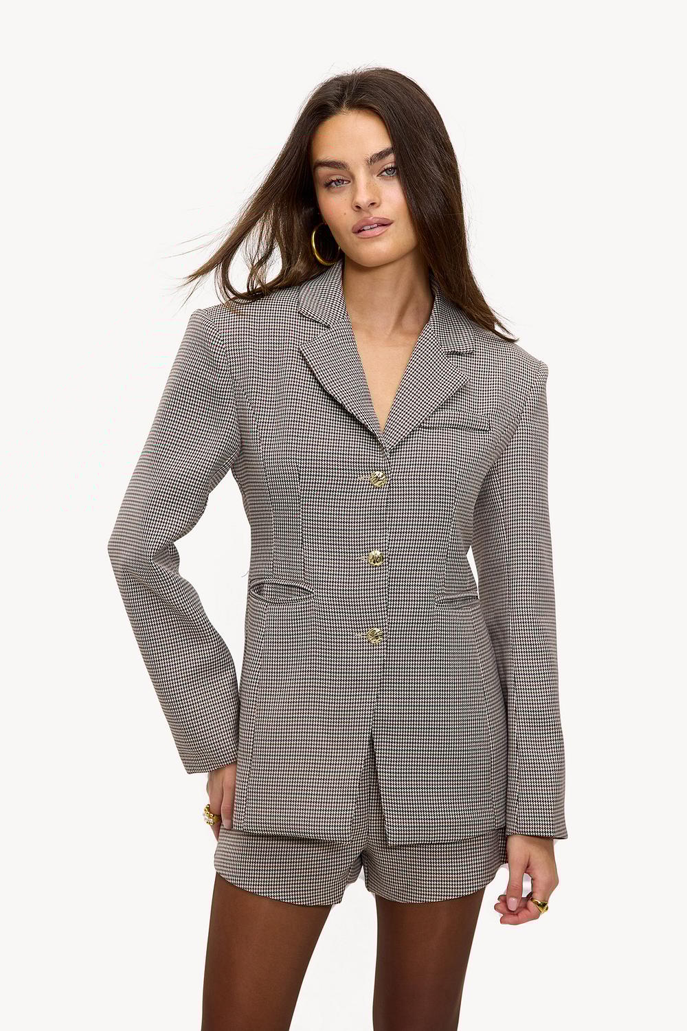 Blazer marrón con cuadros