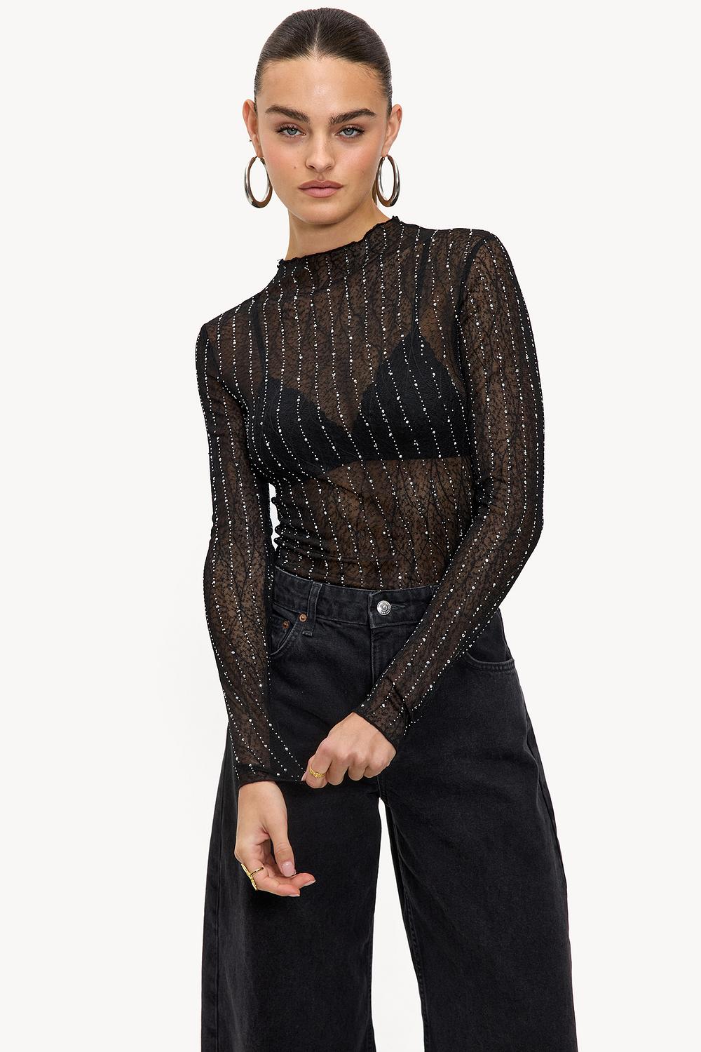 Top en maille noire avec strass