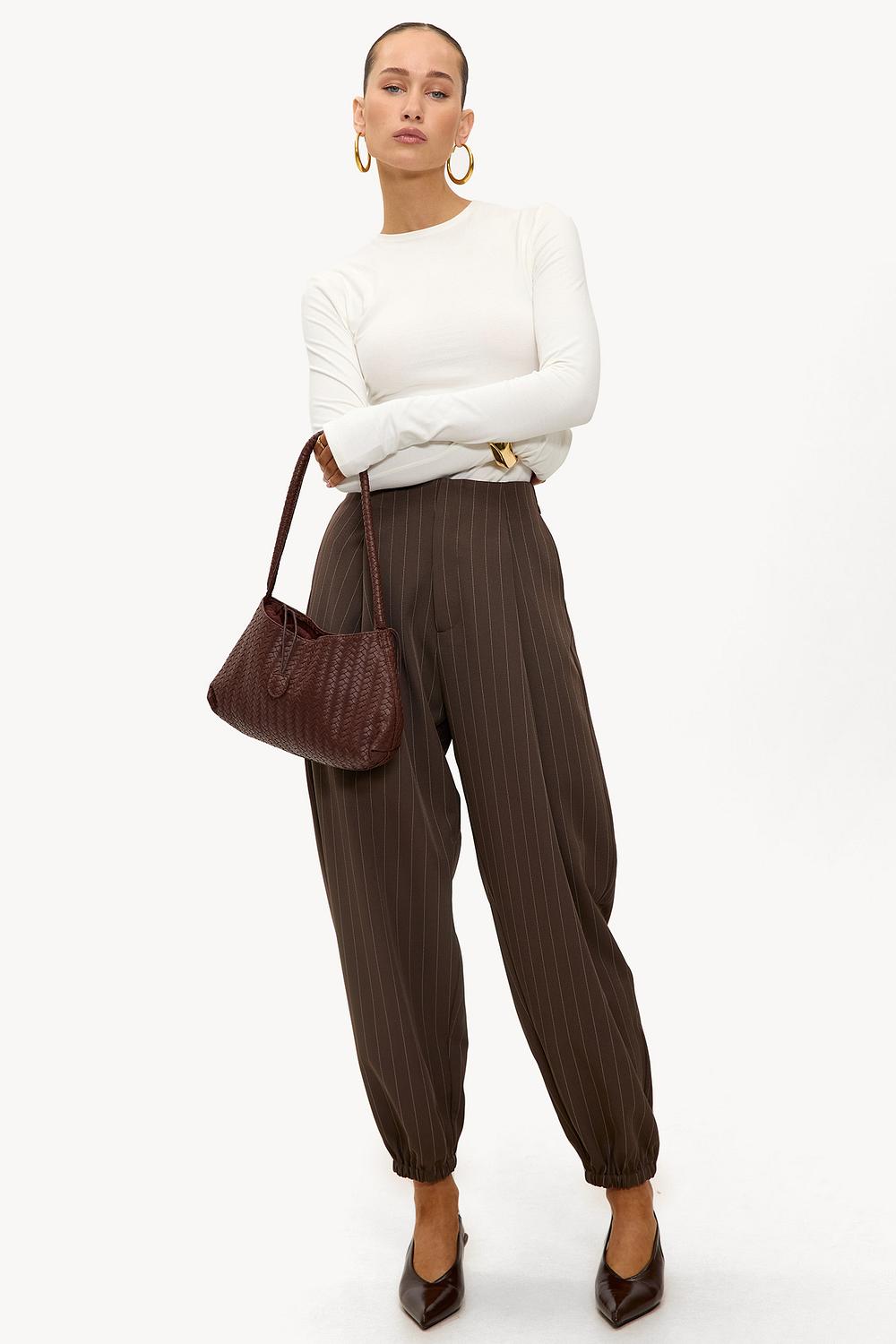 Brown balloon pants with stripes