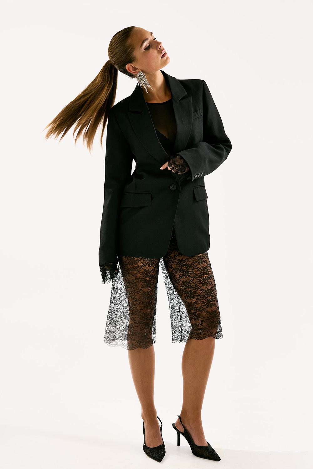 Black shorts with lace and sequins