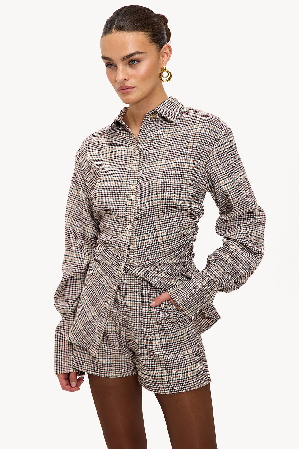 Beige checked shorts with rhinestones