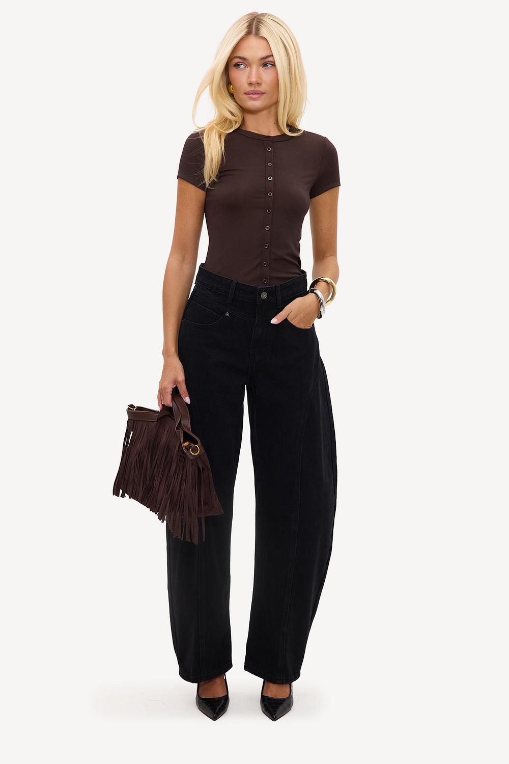 Black balloon jeans