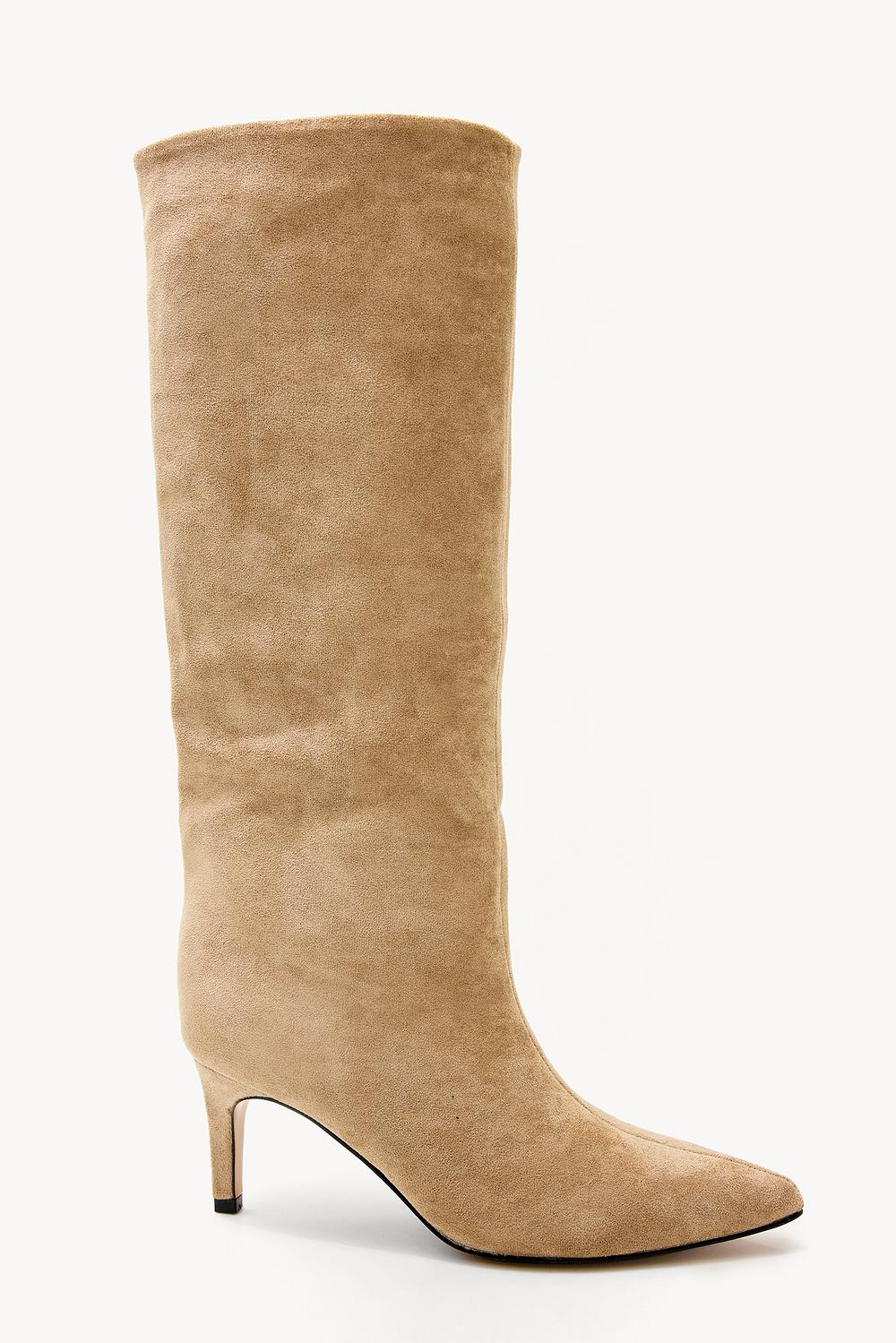 Beige suèdelook laarzen met hak