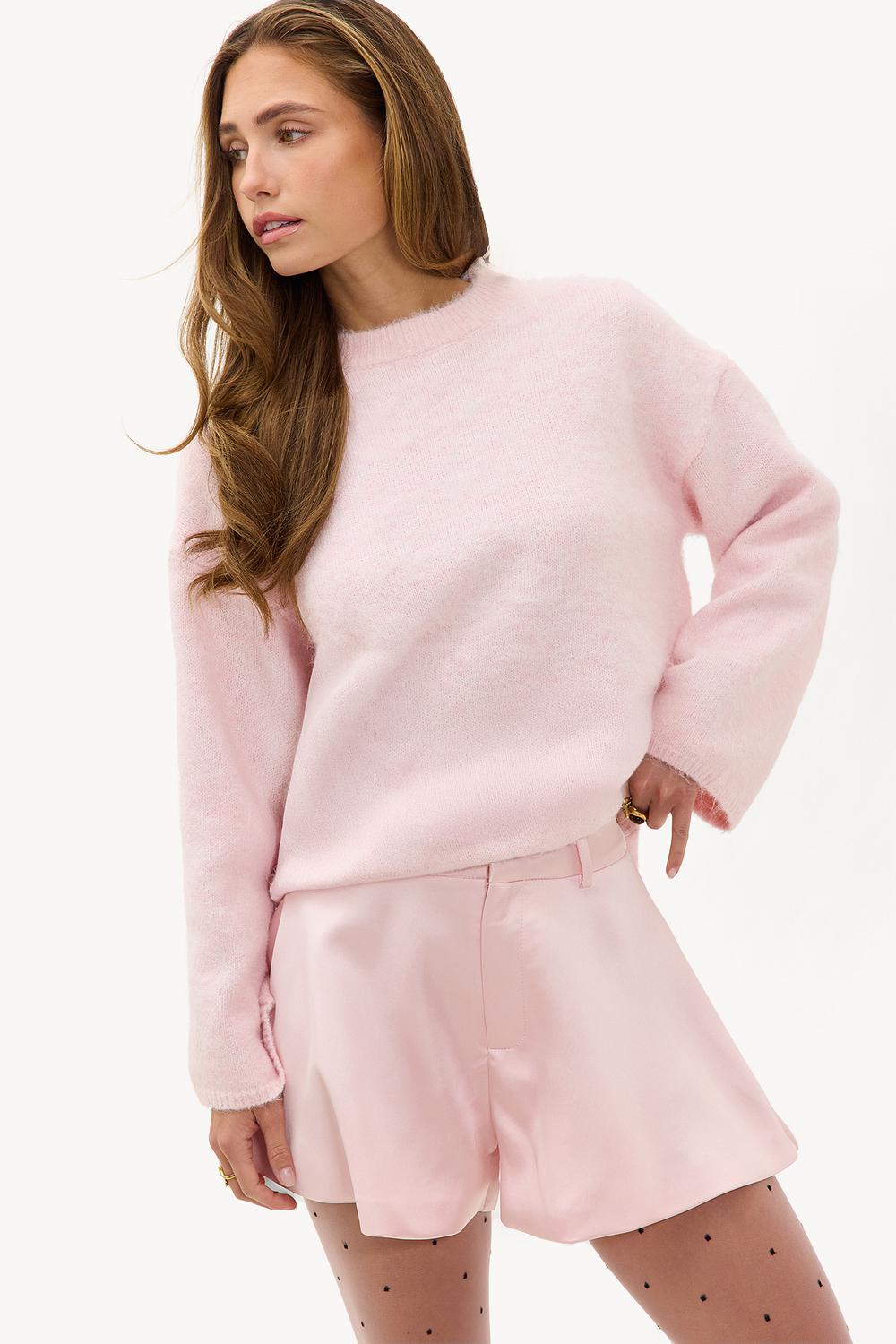 Lichtroze satin short