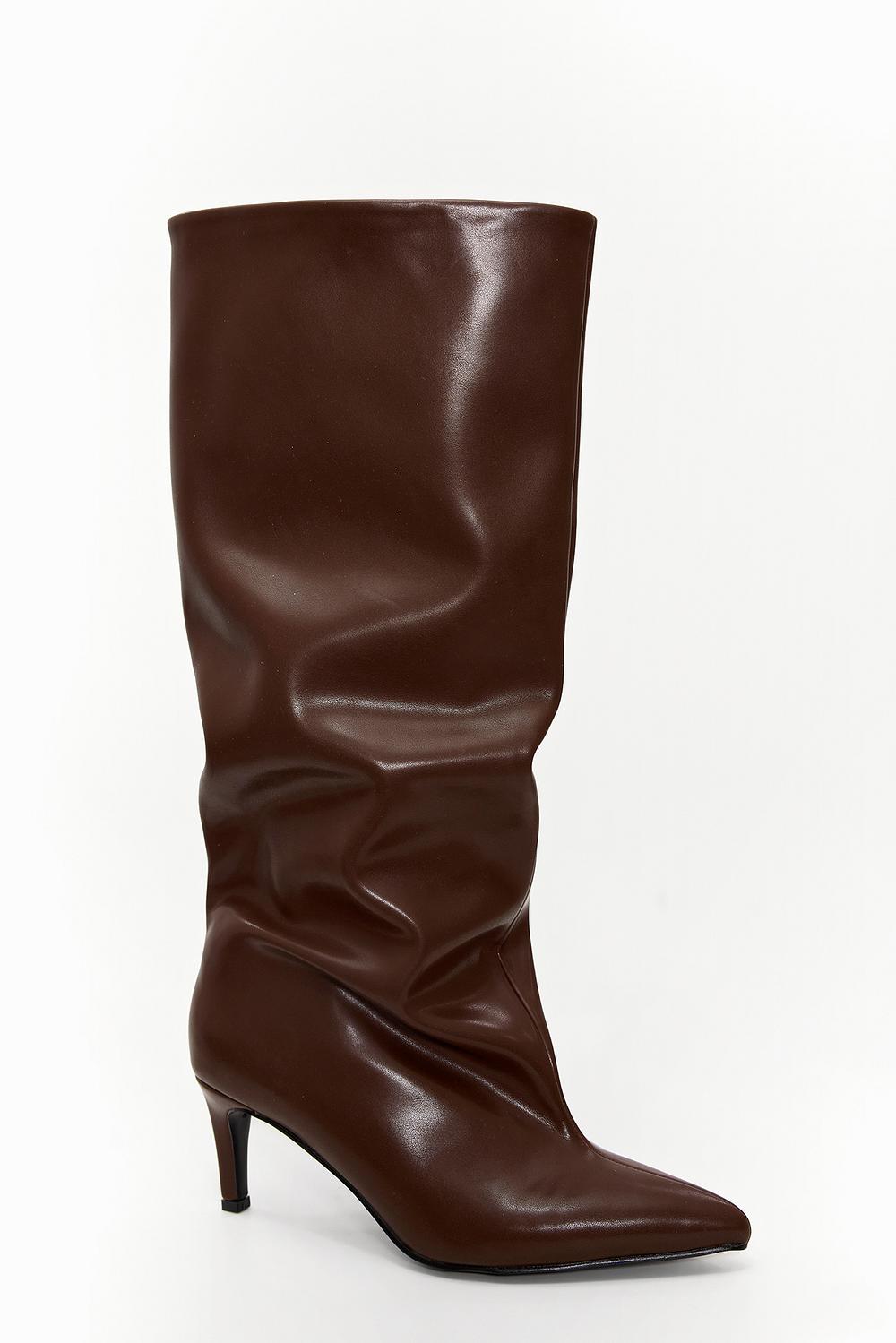 Brown boots with heels